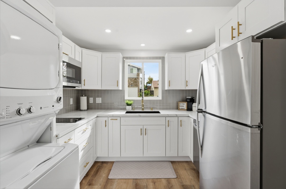 New 1 Bedroom in Central San Diego - Photo 3