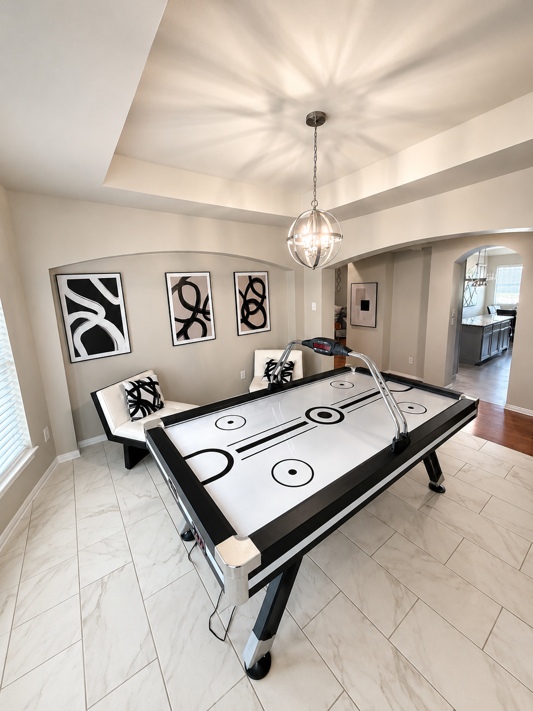 Spacious Cedar Hill Retreat - Smart Home  with Fun Amenities - Photo 6