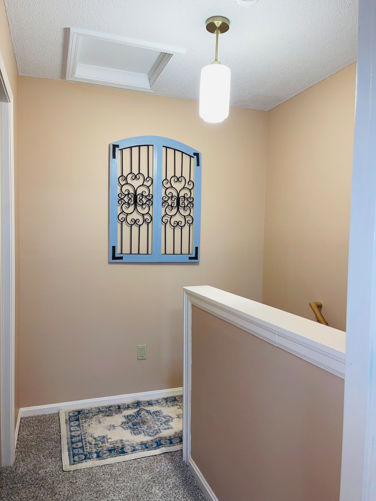 CENTRAL LOCATION - ALL UTILITIES INCLUDED - Photo 9