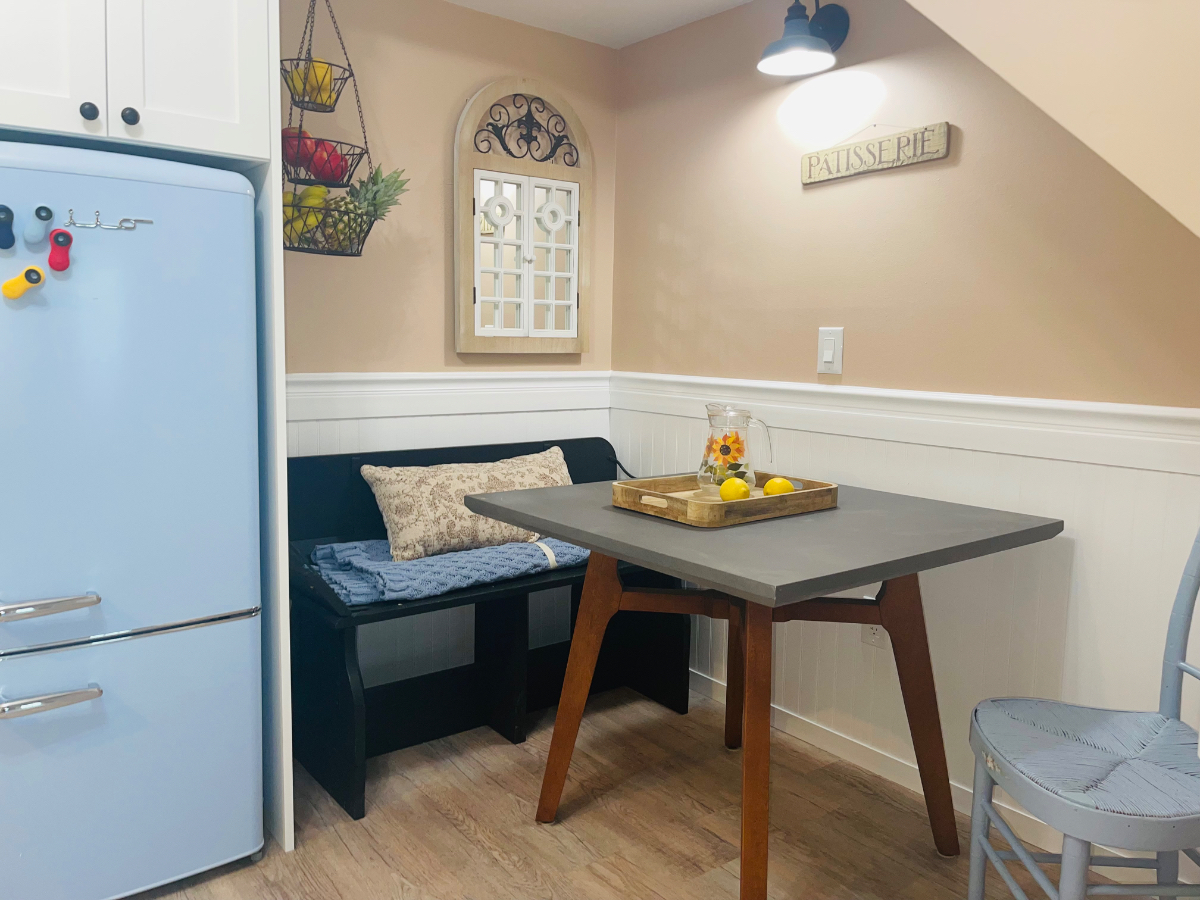 CENTRAL LOCATION - ALL UTILITIES INCLUDED - Photo 7