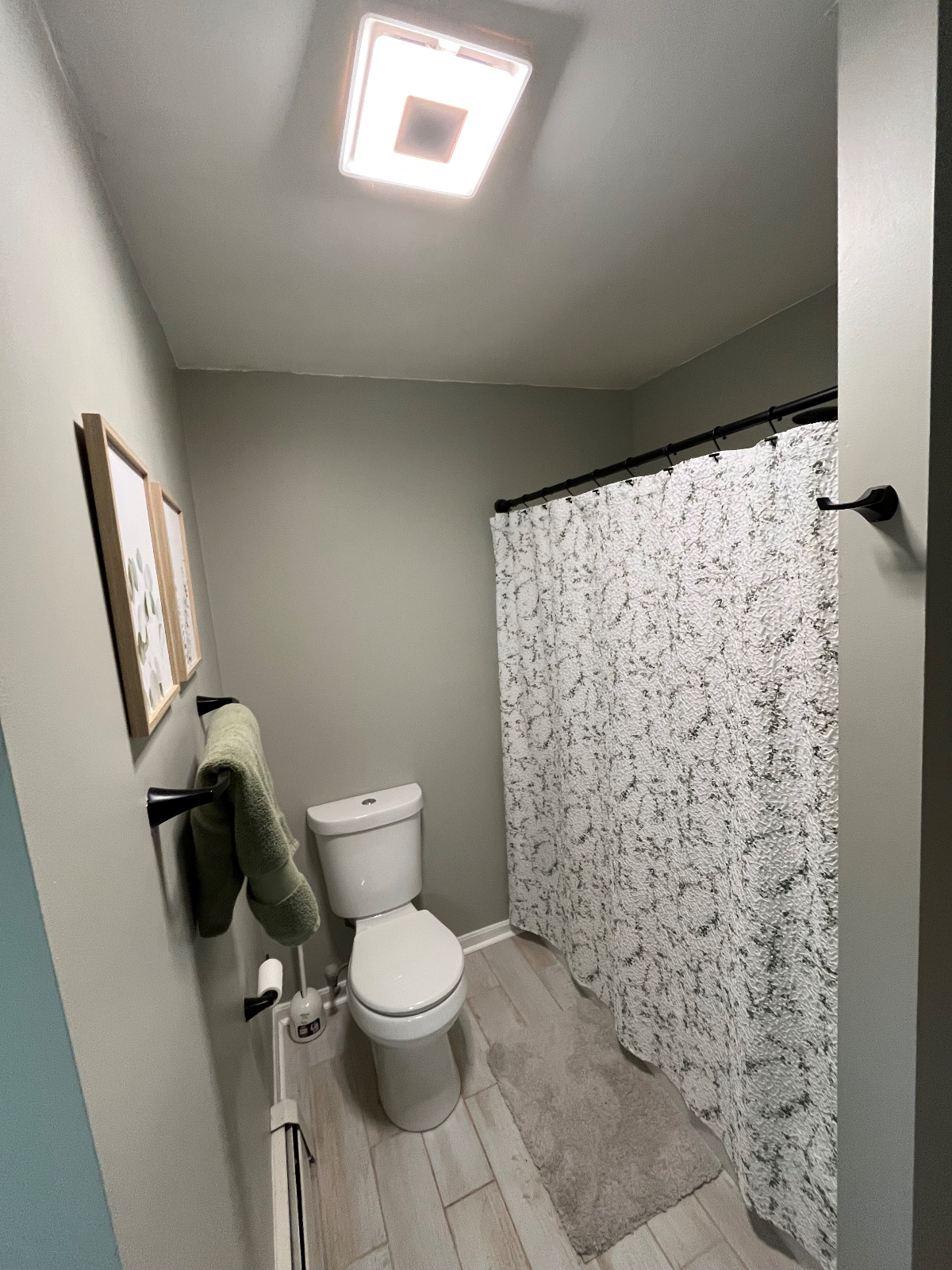 2 bdrm 1.5 bath - Photo 10
