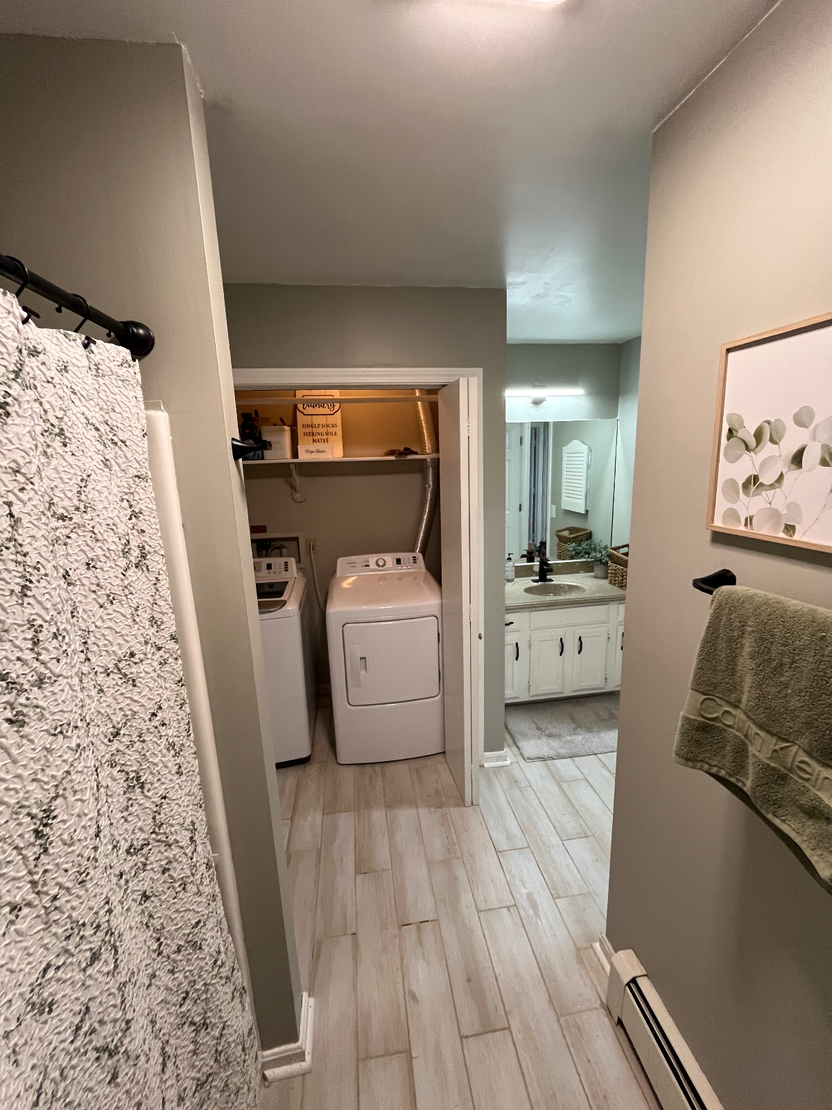 2 bdrm 1.5 bath - Photo 11