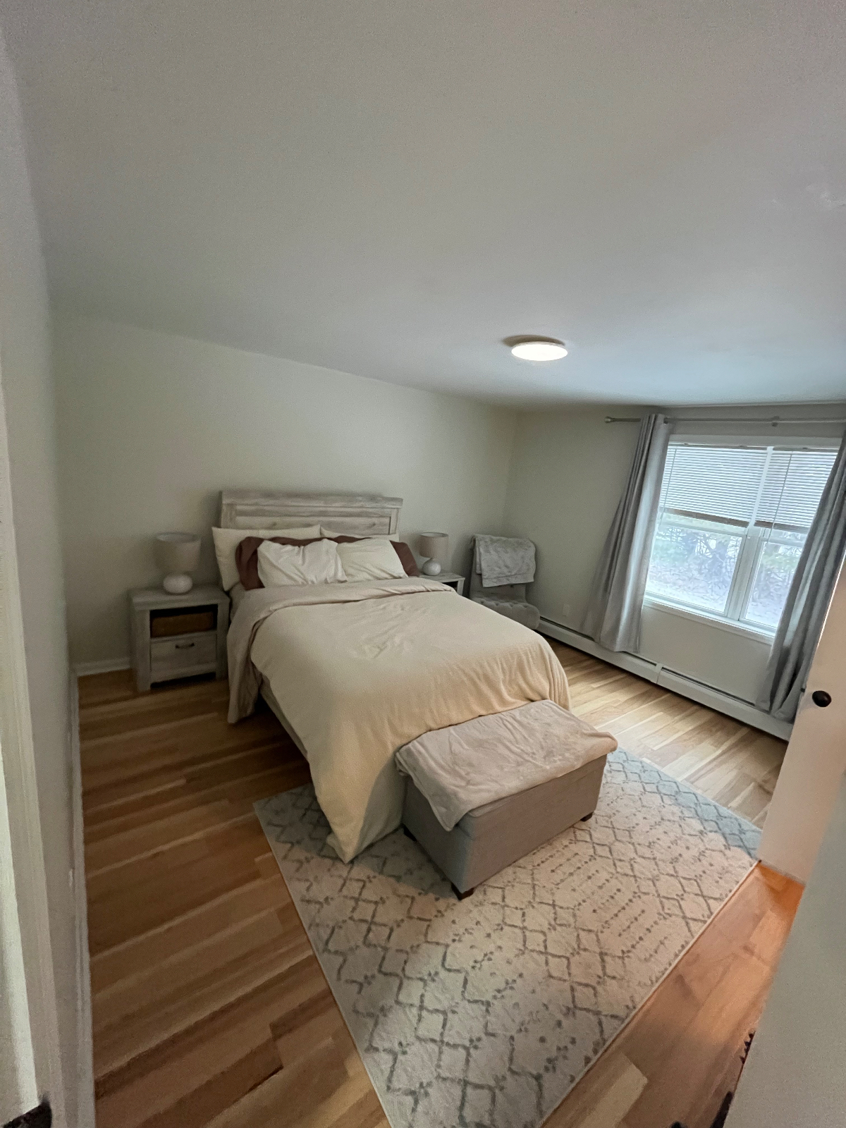 2 bdrm 1.5 bath - Photo 12