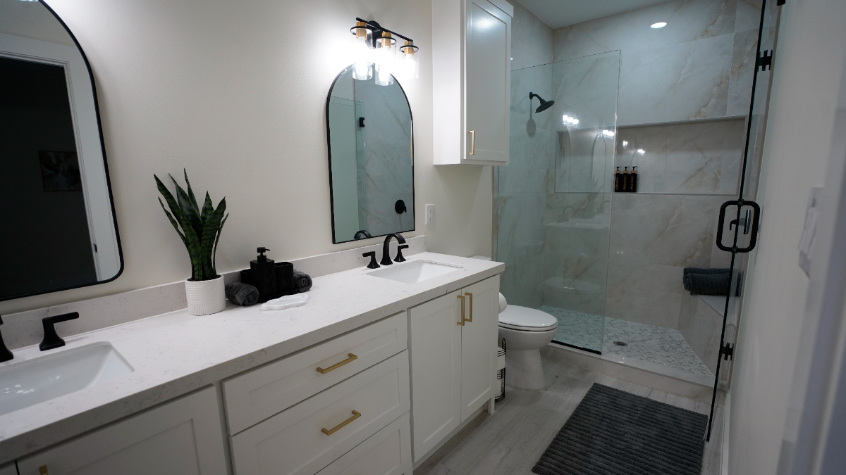 Brand-New 2BR-2.5BA Apartment / Easy Expressway Access / AVAILABLE DEC. 1st - Photo 6