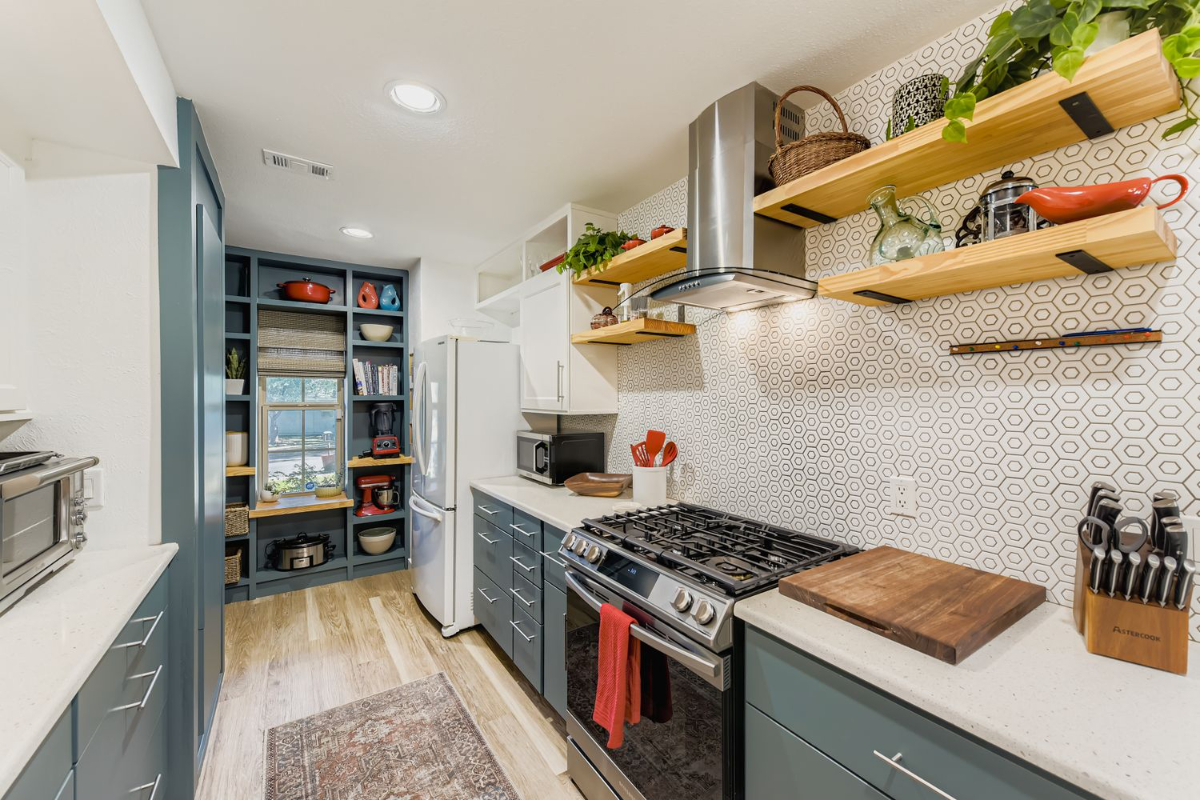 TCH - 3bd/2.5ba home in Austin w/ Workspace - Photo 11