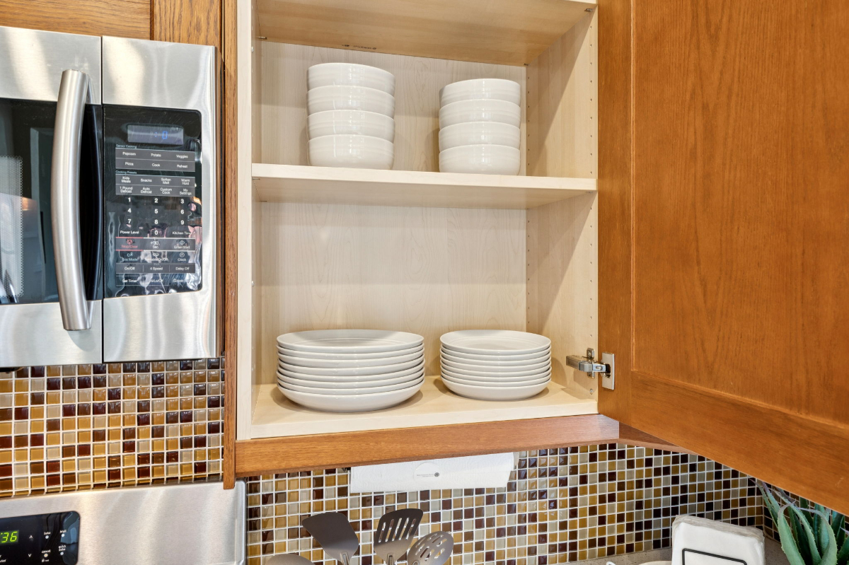TCH - Cozy 3bd/2ba home in Dallas w/ Workspace - Photo 10