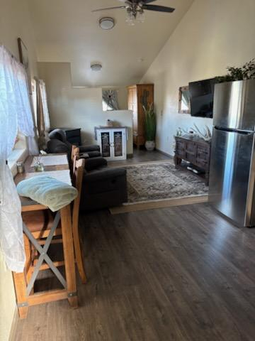 Serene & Inviting Gated Apartment With Private Deck Just Minutes From St. Charles Prineville - Photo 2