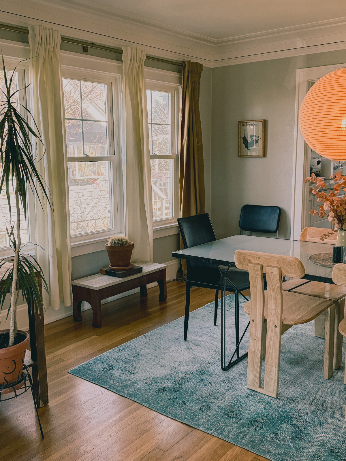 Stylish Tacoma Craftsmen Home