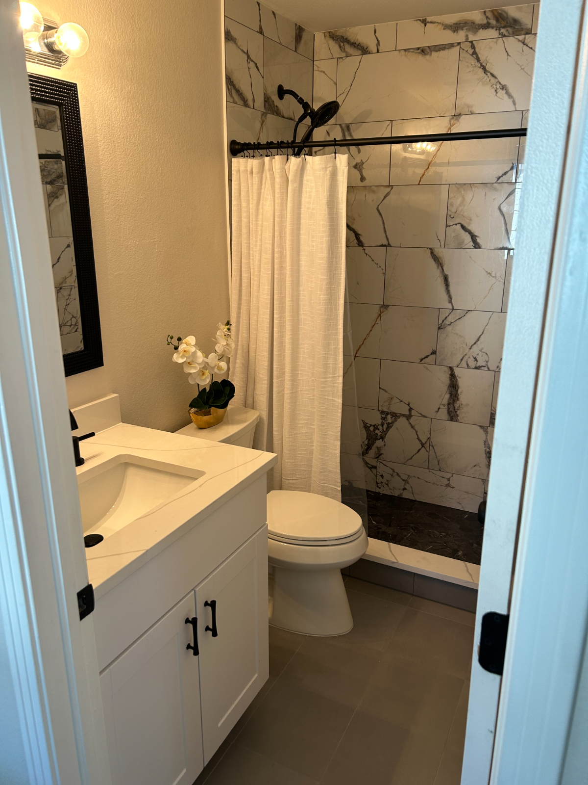 Private Room & Bathroom Near Belmar - Lakewood, CO - Photo 5
