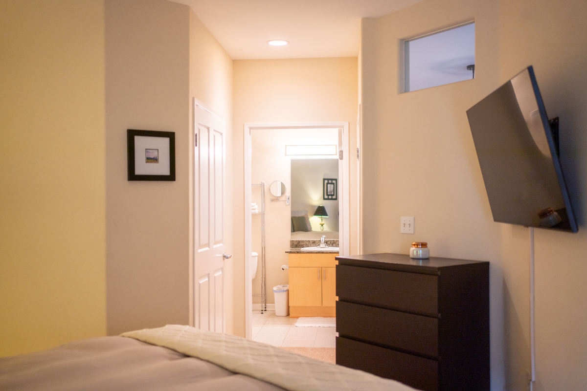 Prime Locaton Little Italy 2BR/2BA - Photo 5