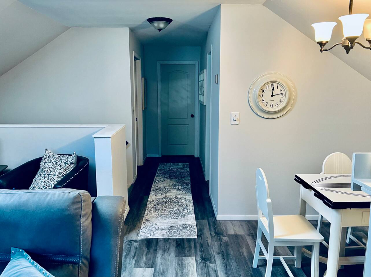 Fully Furnished Two Bedroom Apartment With Private Entrance Near Mount Peter, Greenwood Lake And War - Photo 7