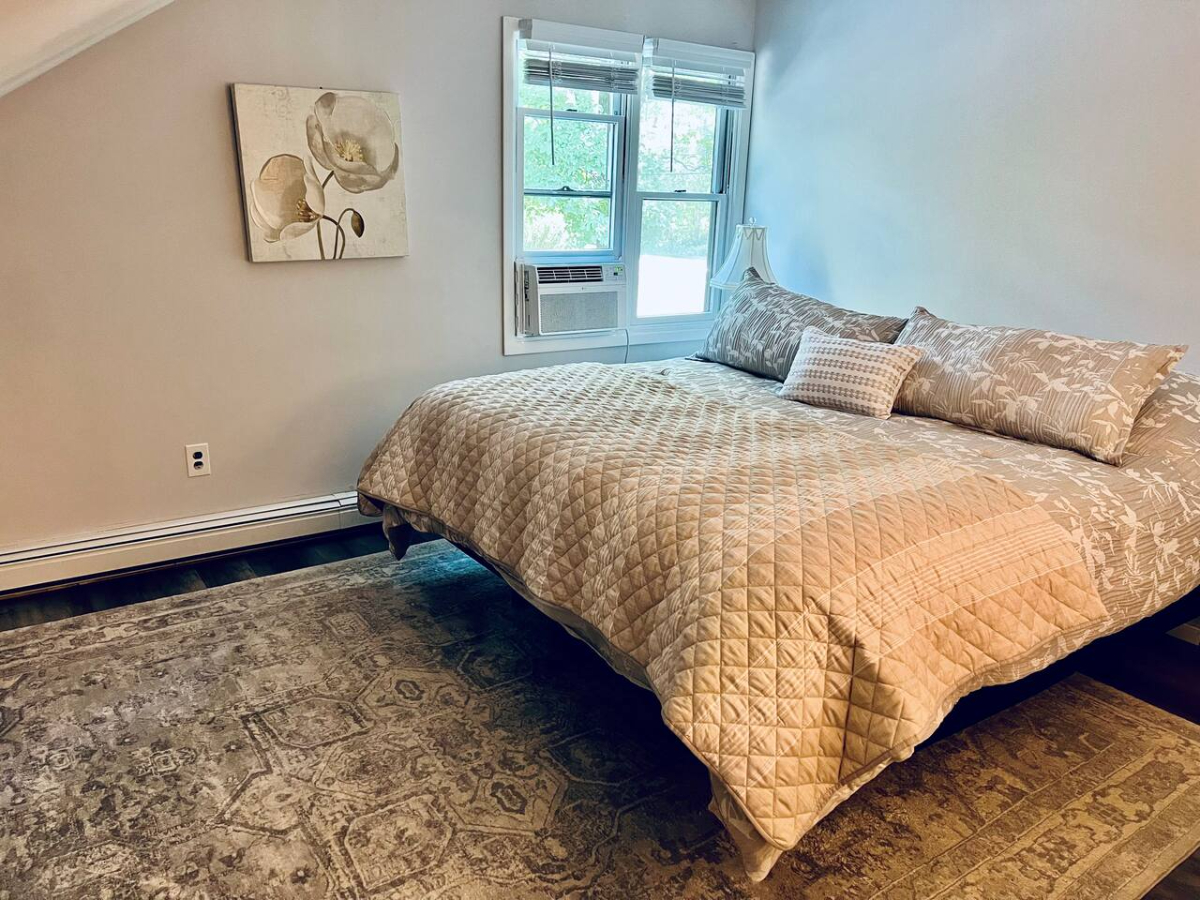 Fully Furnished Two Bedroom Apartment With Private Entrance Near Mount Peter, Greenwood Lake And War - Photo 11