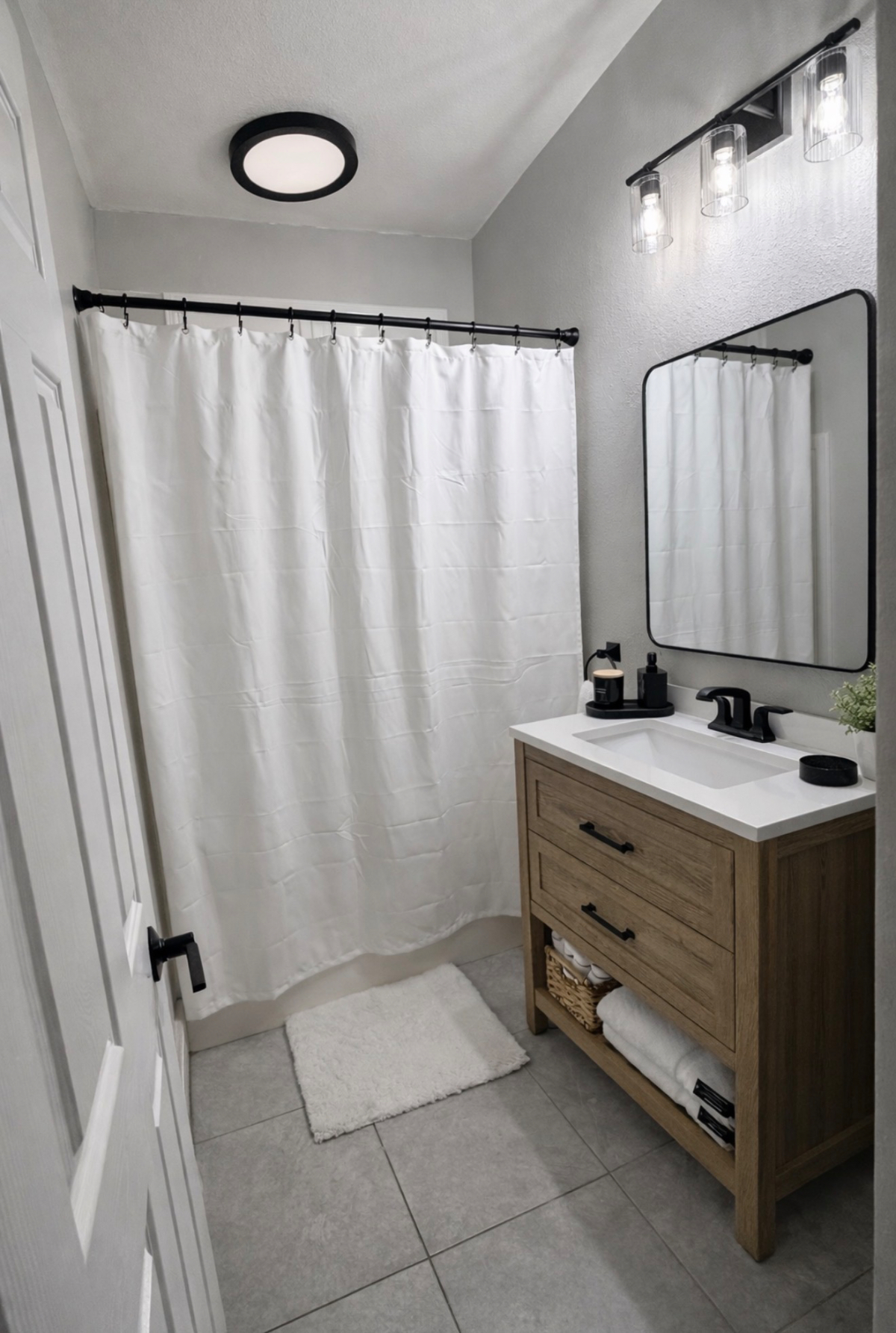 Comfortable Second Floor Bedroom With Utilities Included & Access To Pool And Gym From The Gated Community - Photo 4