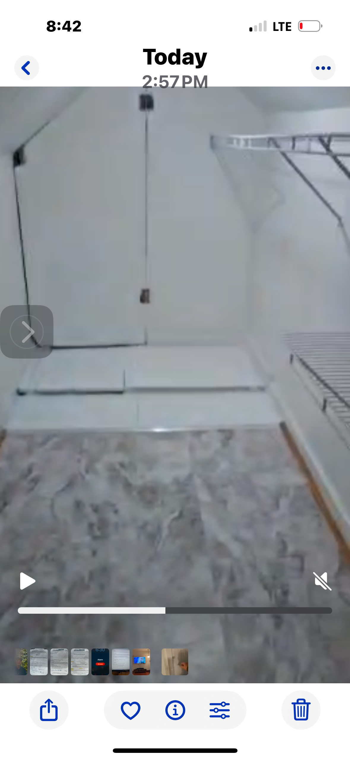 Pet friendly charming 2nd floor Studio - Photo 11