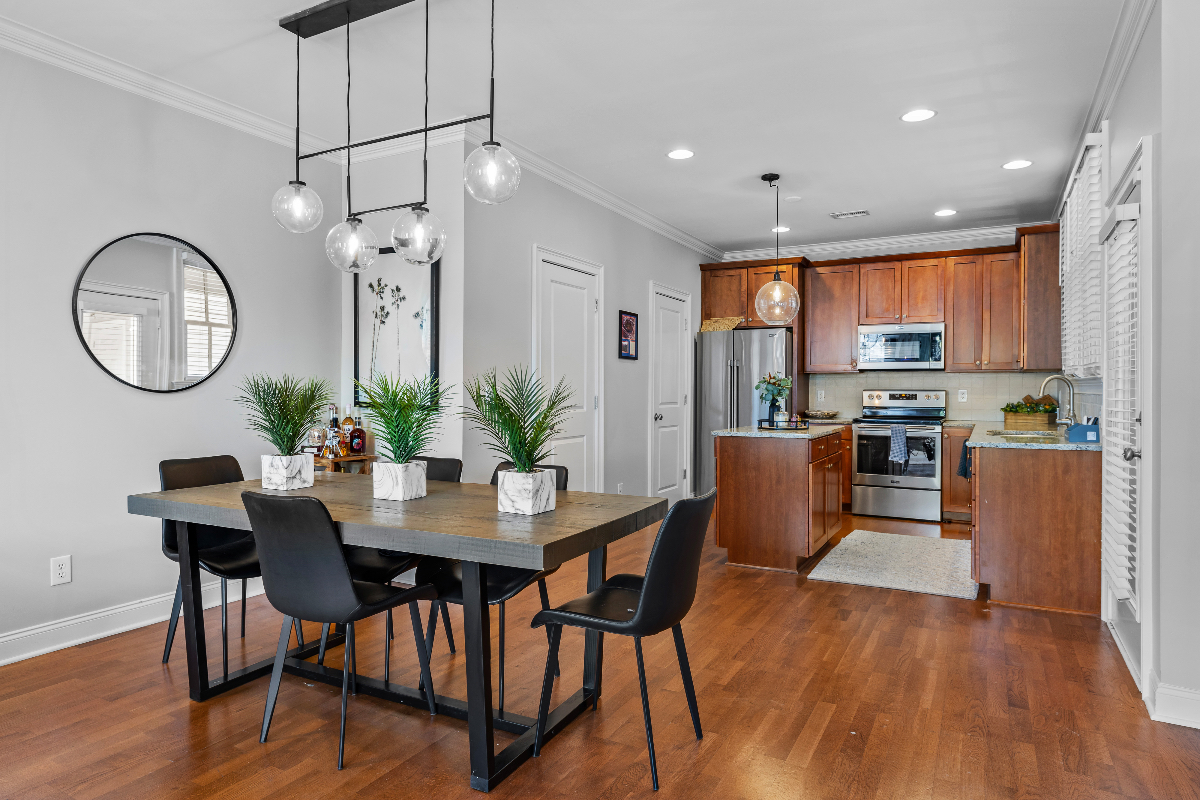 2BR Near Vanderbilt Med - Photo 9