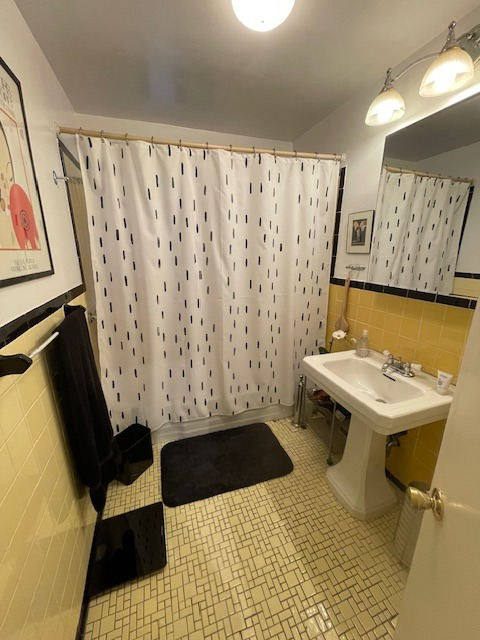 Bright Private Room on Upper West Side with Queen Bed, Steps from Central Park - Photo 6