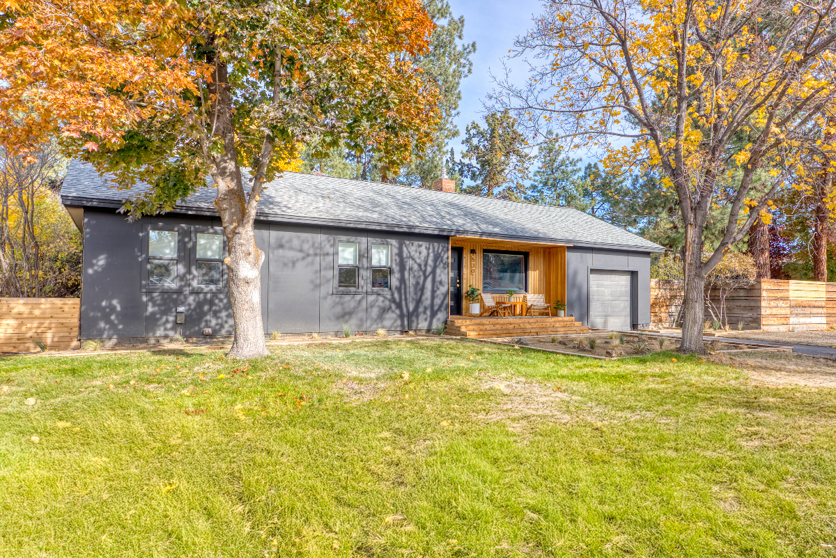 Renovated 3br/1bath in Central Bend, Modern and Clean - Photo 3