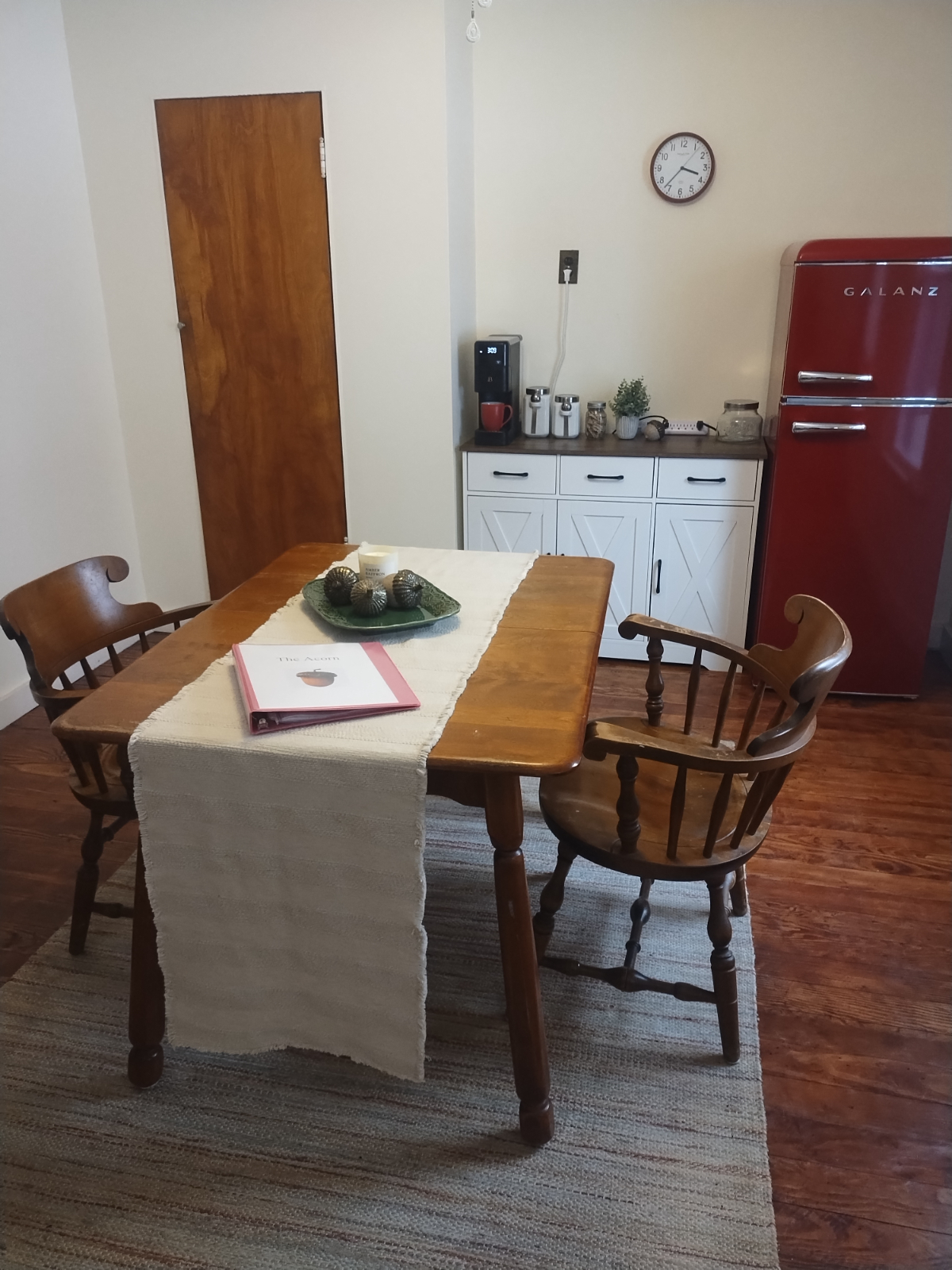 Cozy one bedroom apartment with private entrance - Photo 6