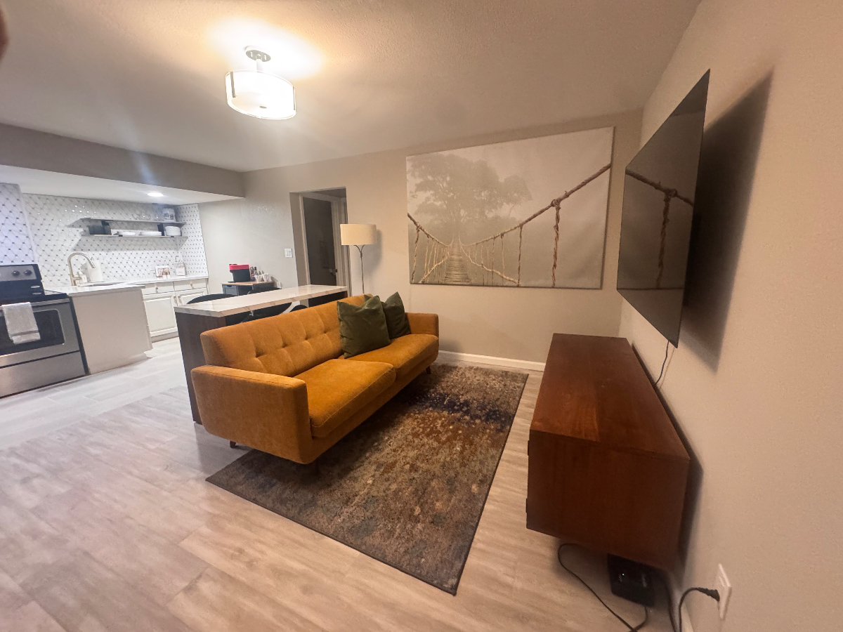 Modern Living Without the City Noise - Fully Upgraded - Photo 3