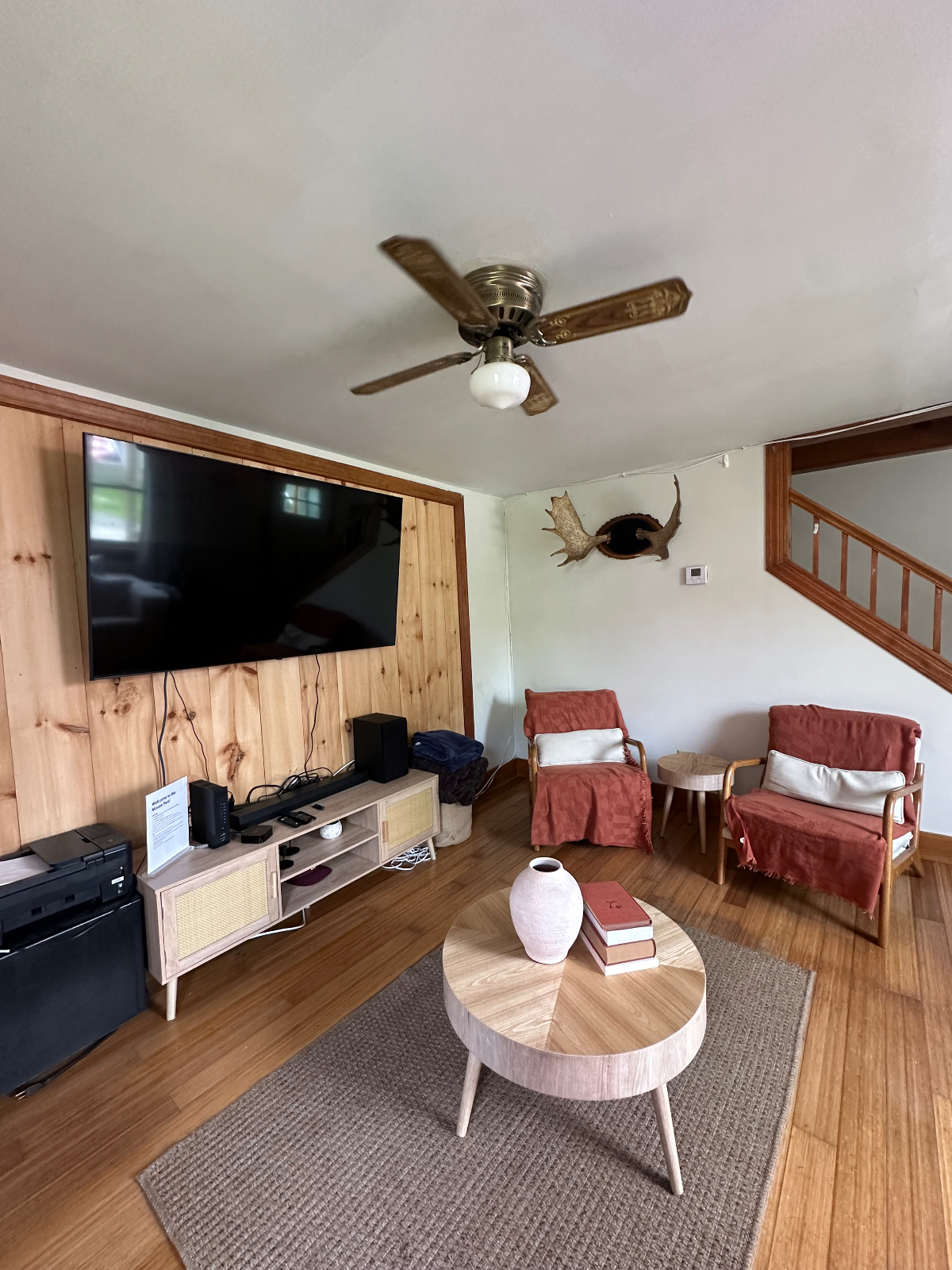 Rustic home in northfield - Photo 6
