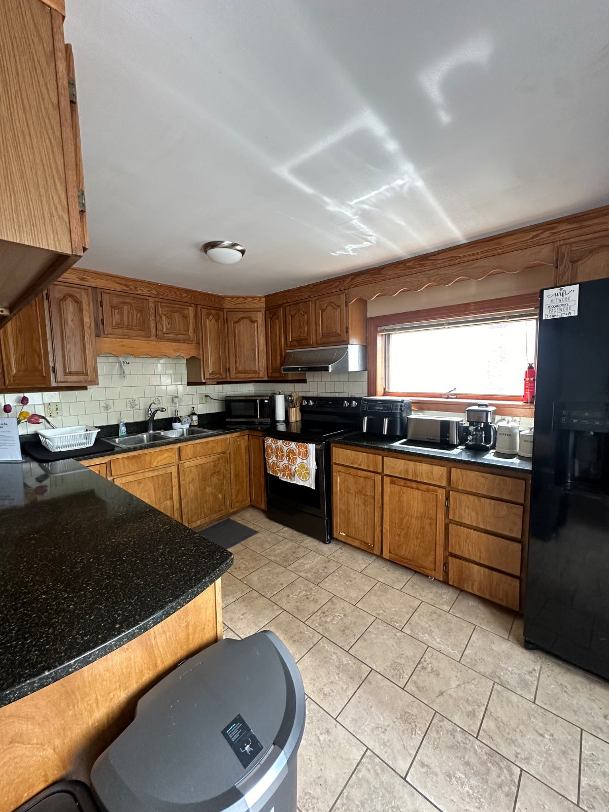 Rustic home in northfield - Photo 9