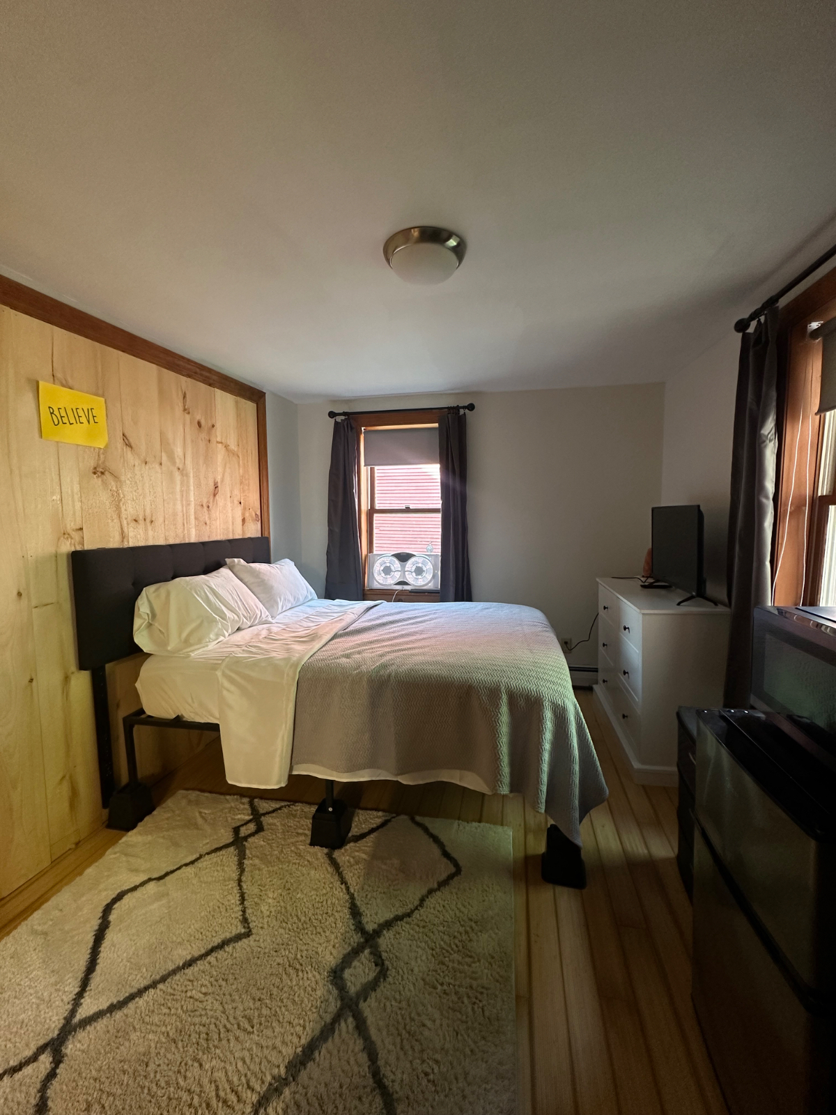 Rustic home in northfield - Photo 10