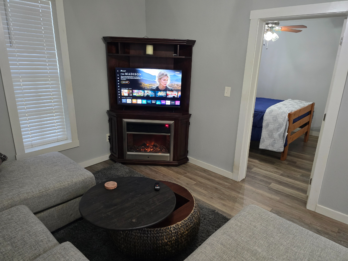 Home away from home - Photo 8