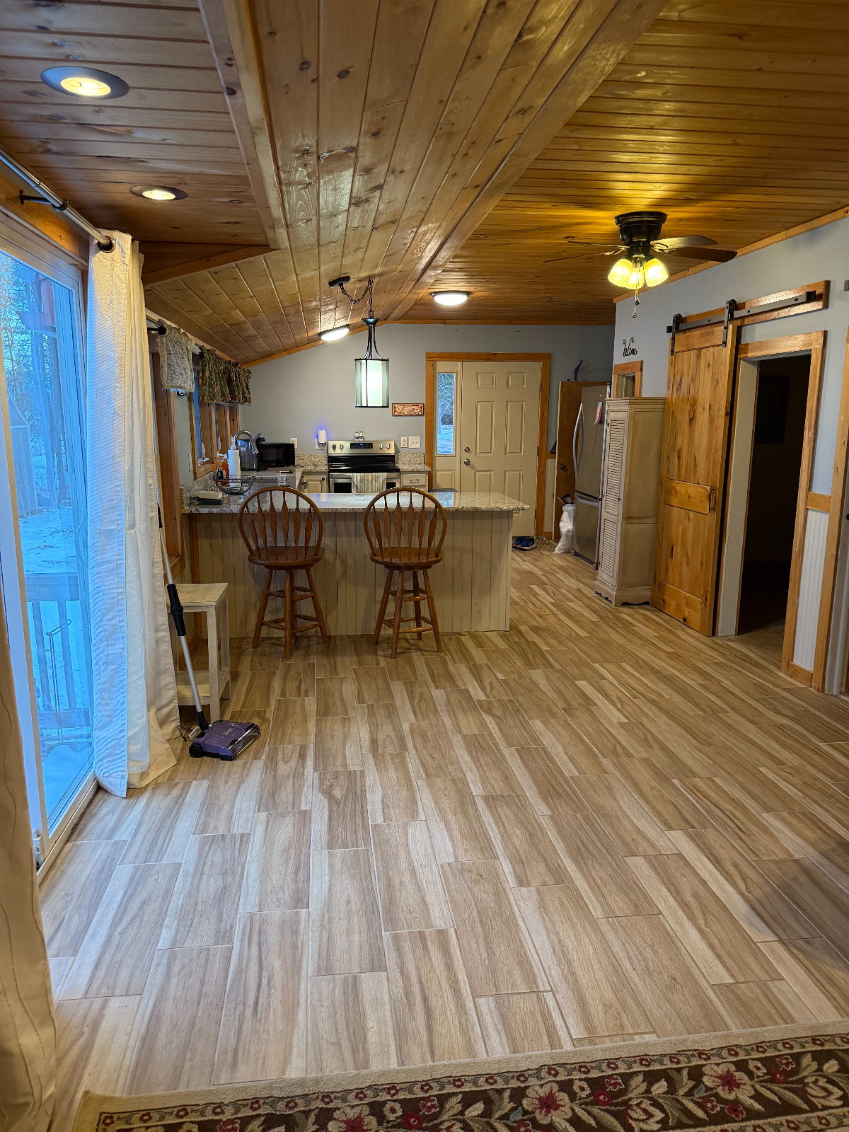 Lakefront Cottage on Lake Champlain - 15 minutes from downtown Plattsburgh - Photo 10