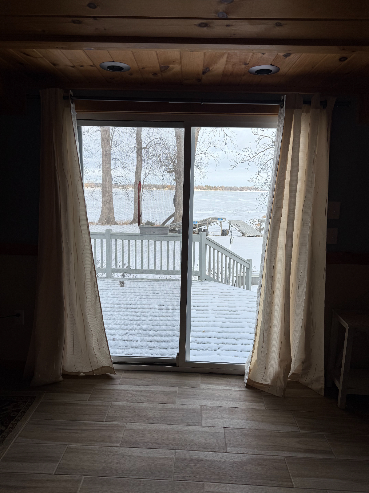 Lakefront Cottage on Lake Champlain - 15 minutes from downtown Plattsburgh - Photo 12