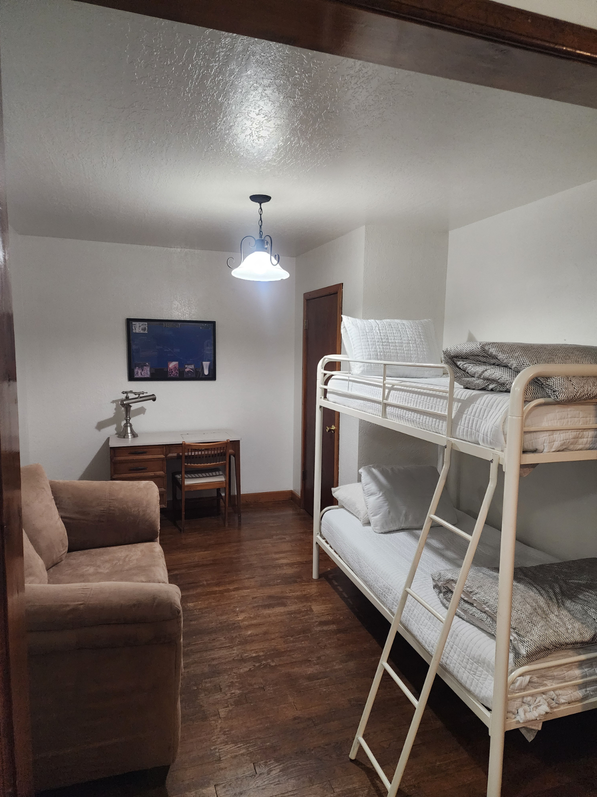 Home Located Close To Everything in Pinedale - Photo 6