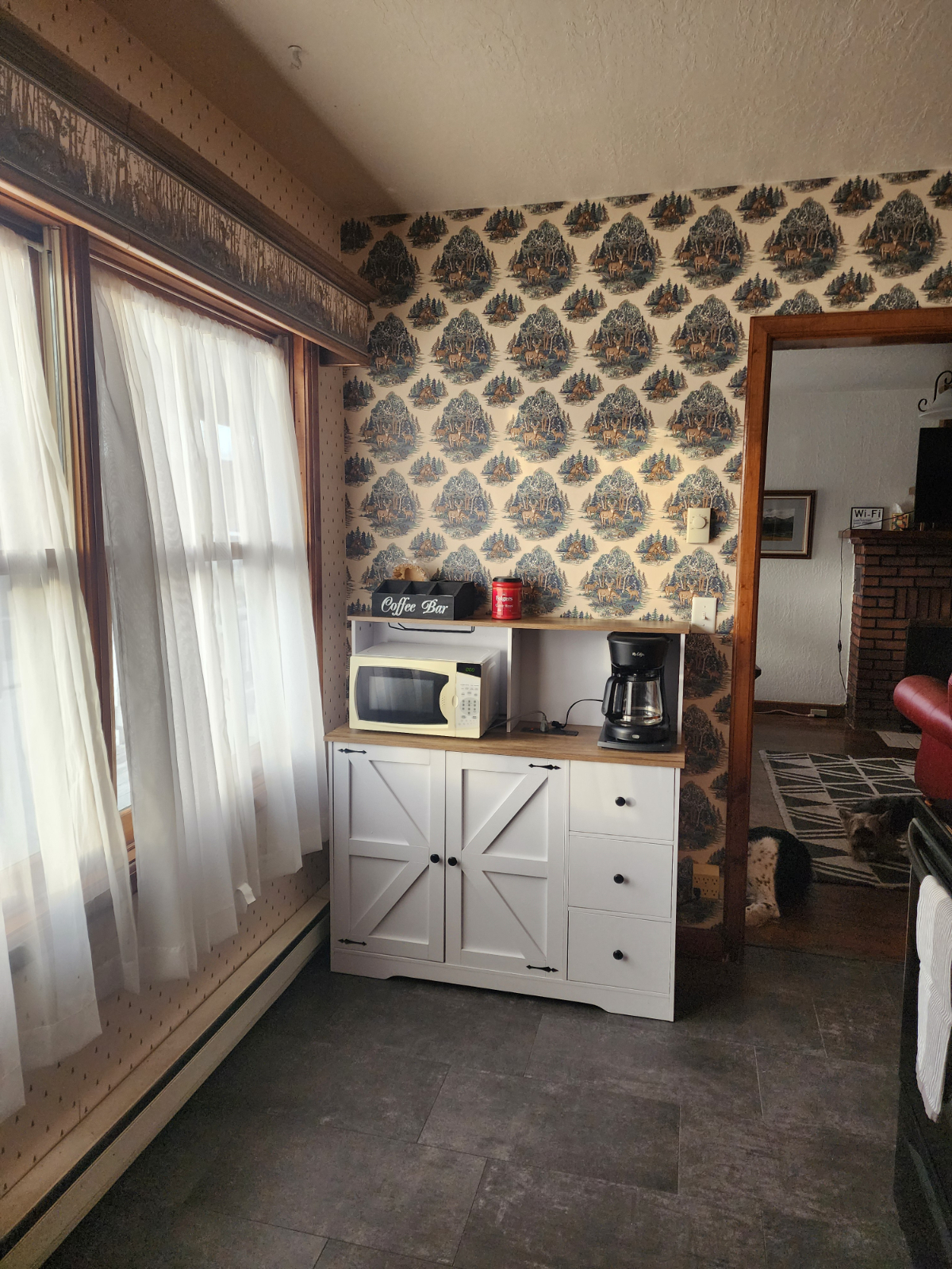 Home Located Close To Everything in Pinedale - Photo 9