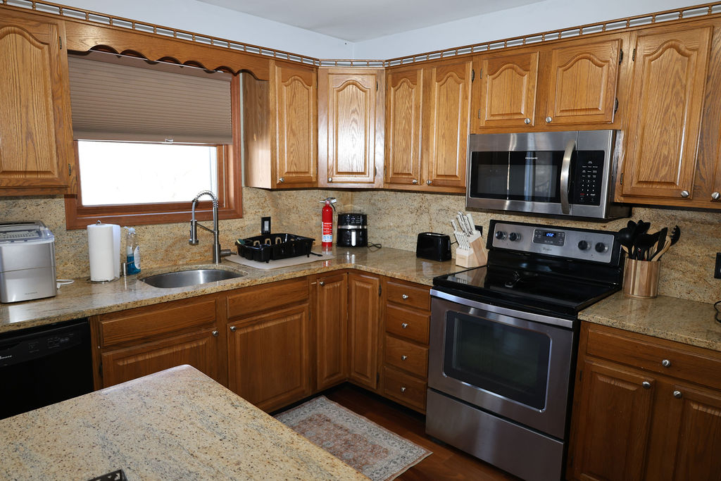 One Bed Apartment in Heart of Montgomery - Medical centers close by - Photo 7
