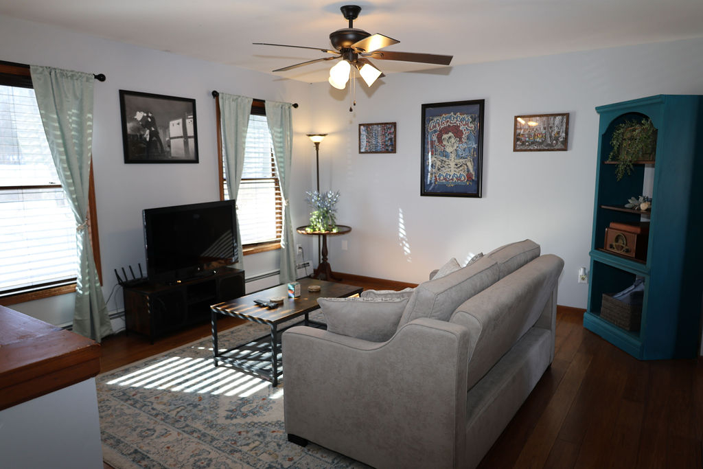 One Bed Apartment in Heart of Montgomery - Medical centers close by - Photo 11