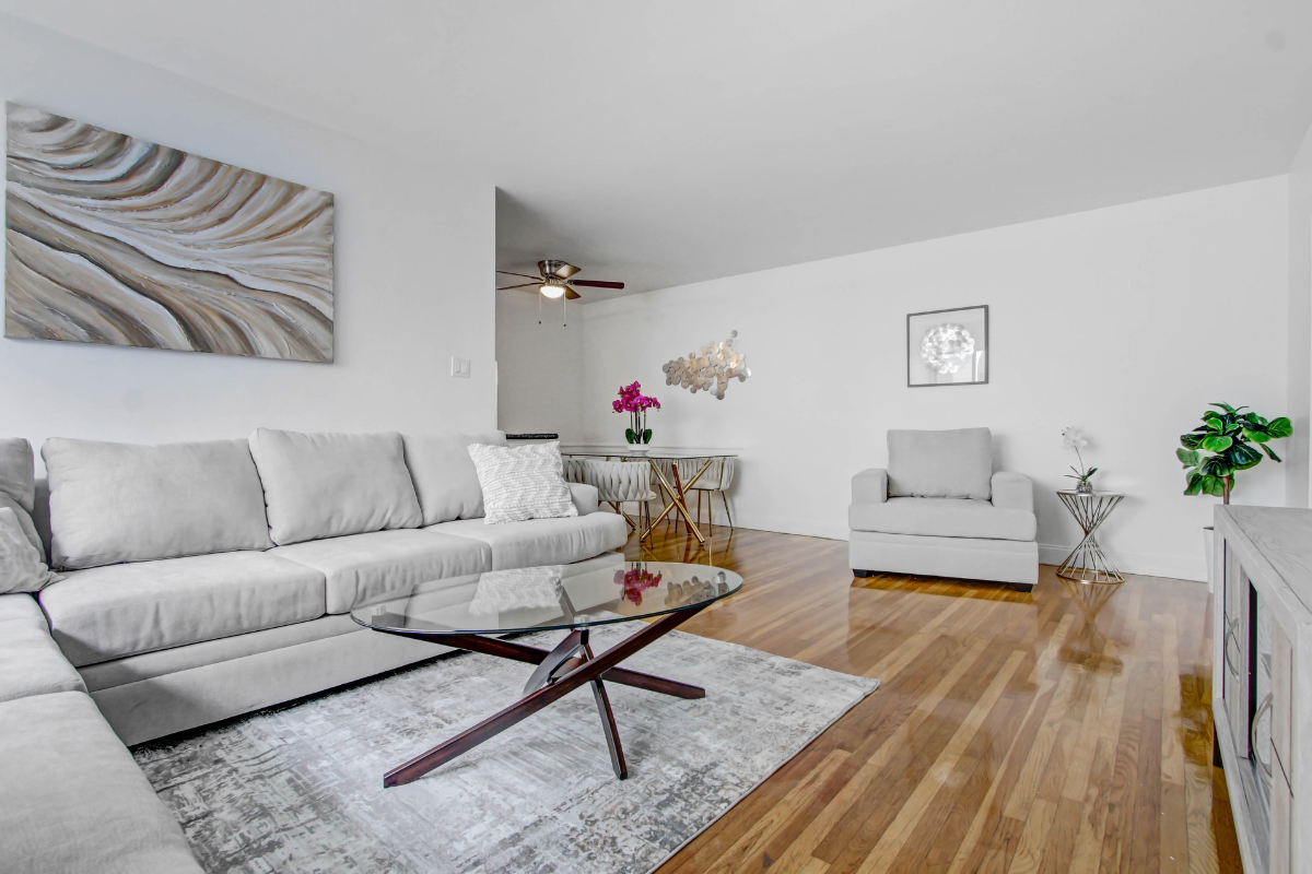 Spacious 3BR/3BA Near Beverly Hills - Photo 1