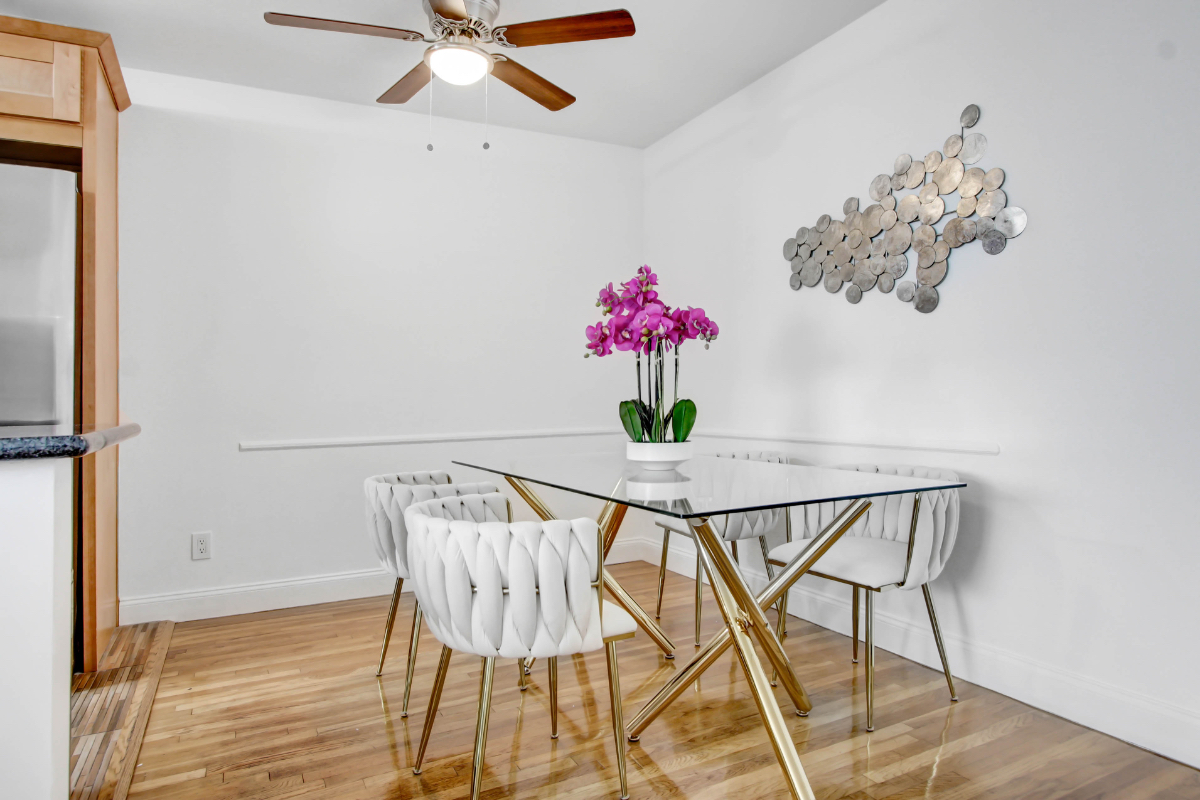 Spacious 3BR/3BA Near Beverly Hills - Photo 6