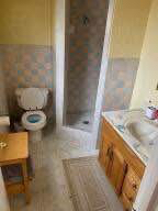 Full 3BR House (Utilities & internet included) - Photo 9