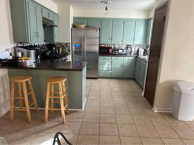 Full 3BR House (Utilities & internet included) - Photo 5