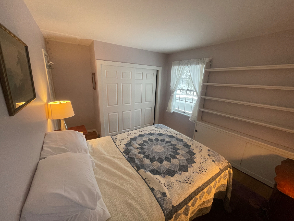 Relaxing Lakeside Retreat with Beach Access - Photo 7