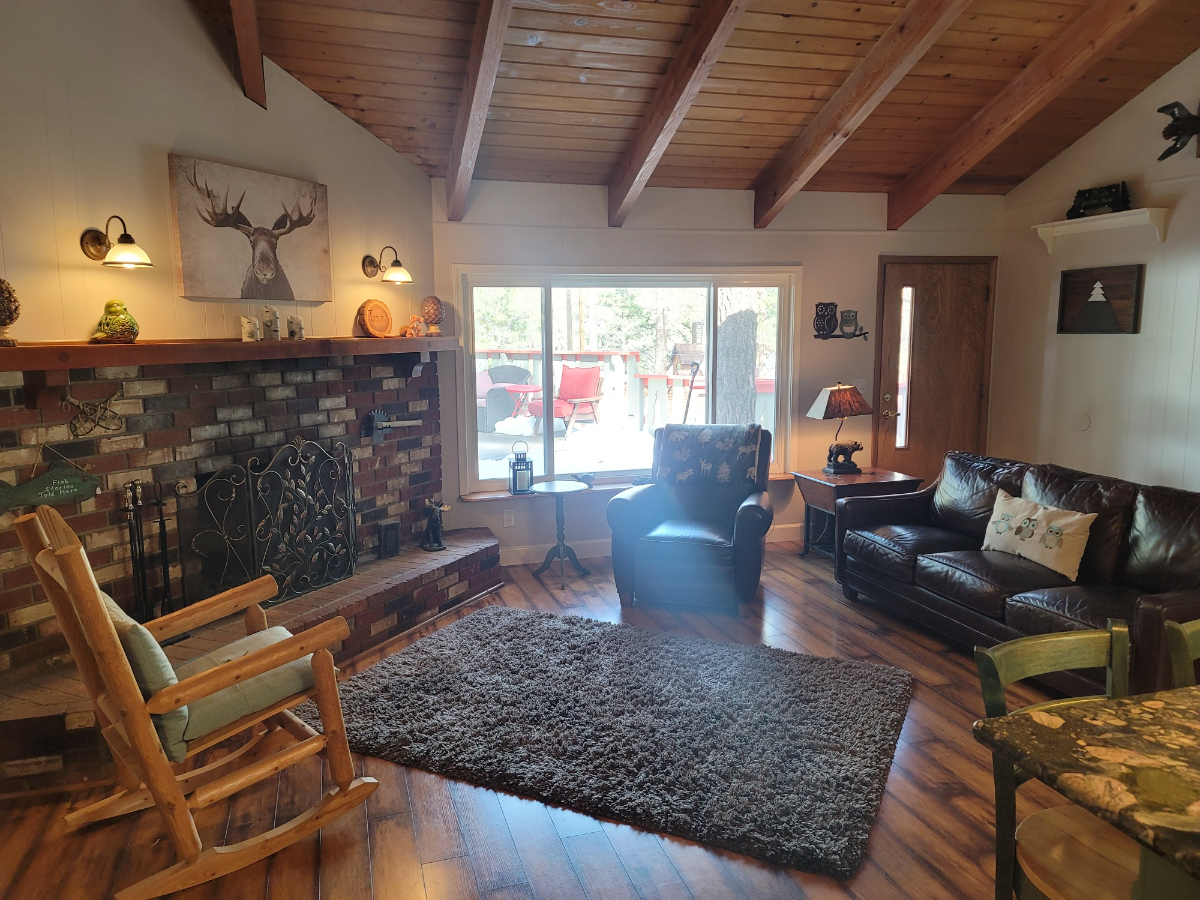 Mountain Home - Photo 3