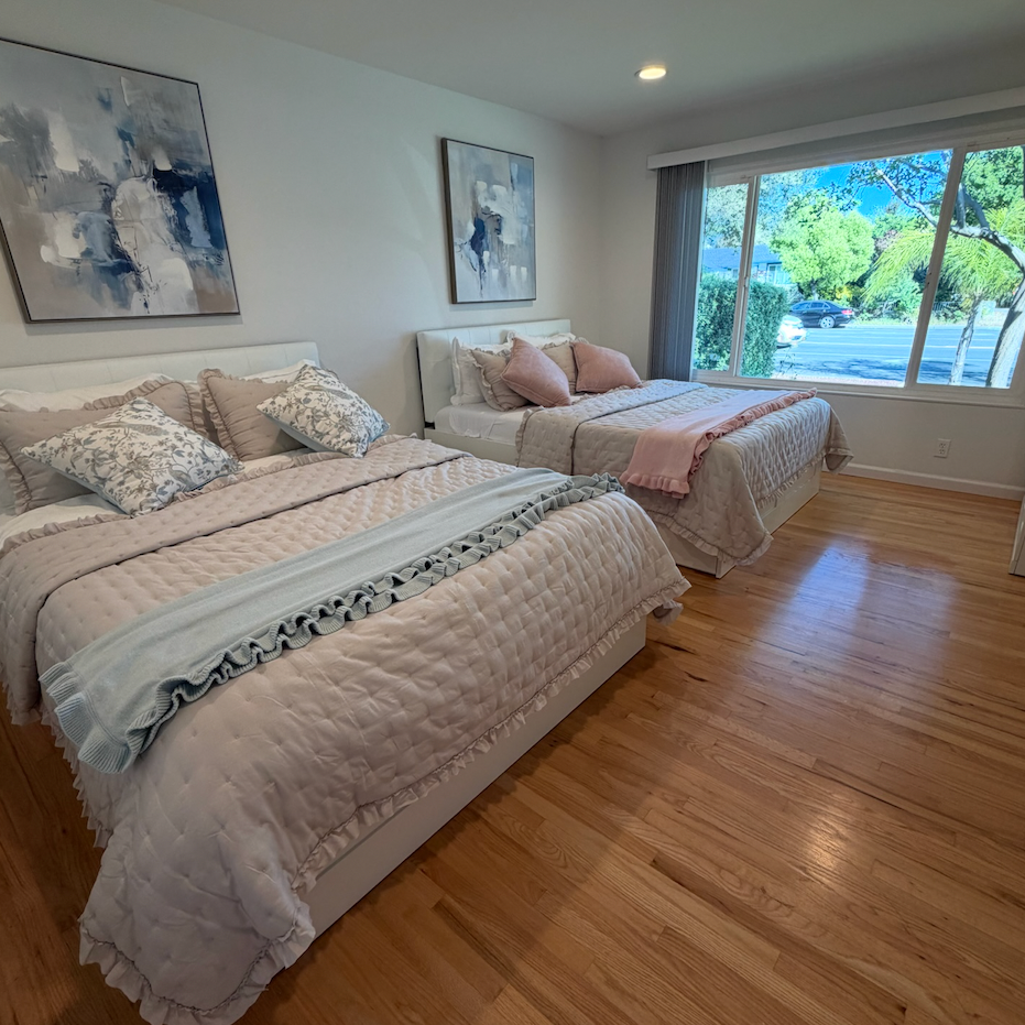 Master Bedroom (1 Bed 1 Private Bath) - Photo 2