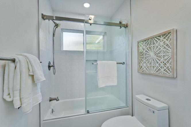 Master Bedroom (1 Bed 1 Private Bath) - Photo 3