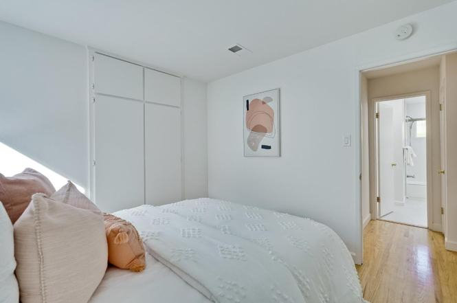 Master Bedroom (1 Bed 1 Private Bath) - Photo 5