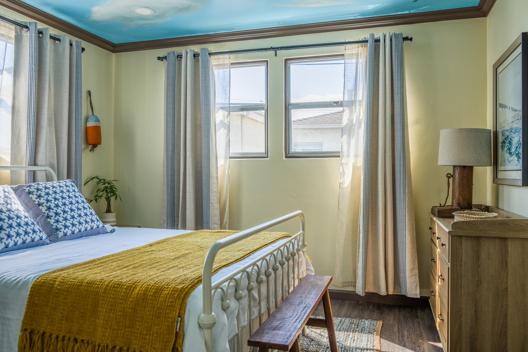 Coastal Home in Ocean Beach and Sunset Cliffs - Photo 2