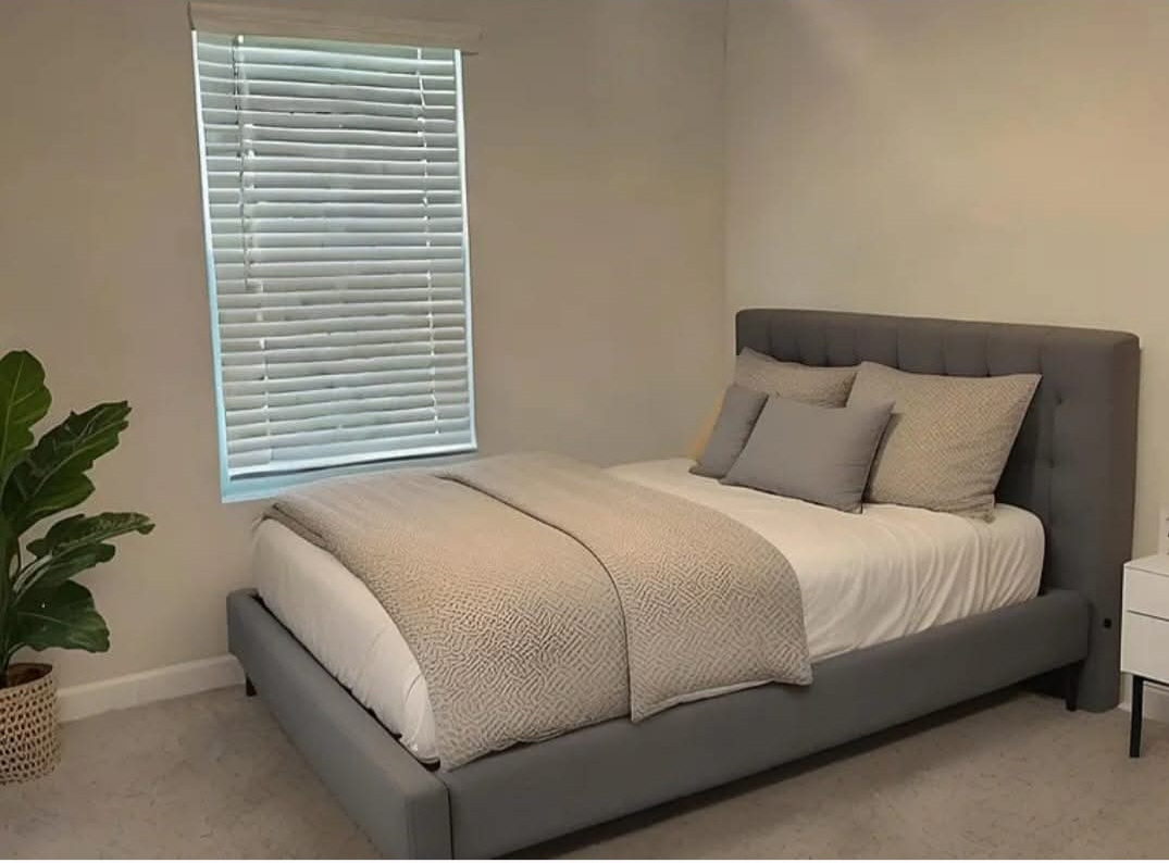 Housing Veteran-Owned Luxury Private Master Suite Near Hospitals, Fort Sam and Randolph AFB - Photo 5