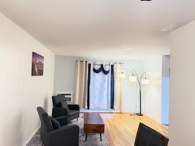 RESTASSURED ONE - Photo 7