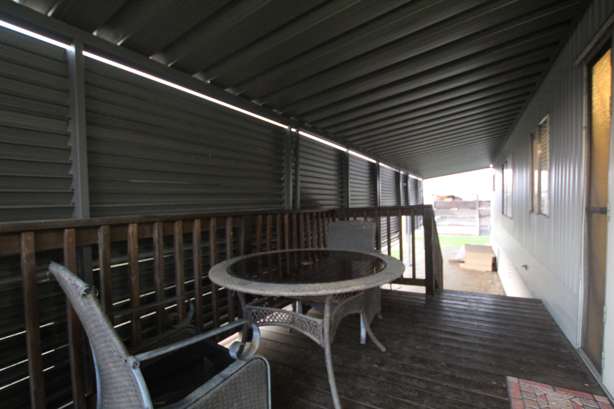 Rugged Country Bungalow - Photo 6