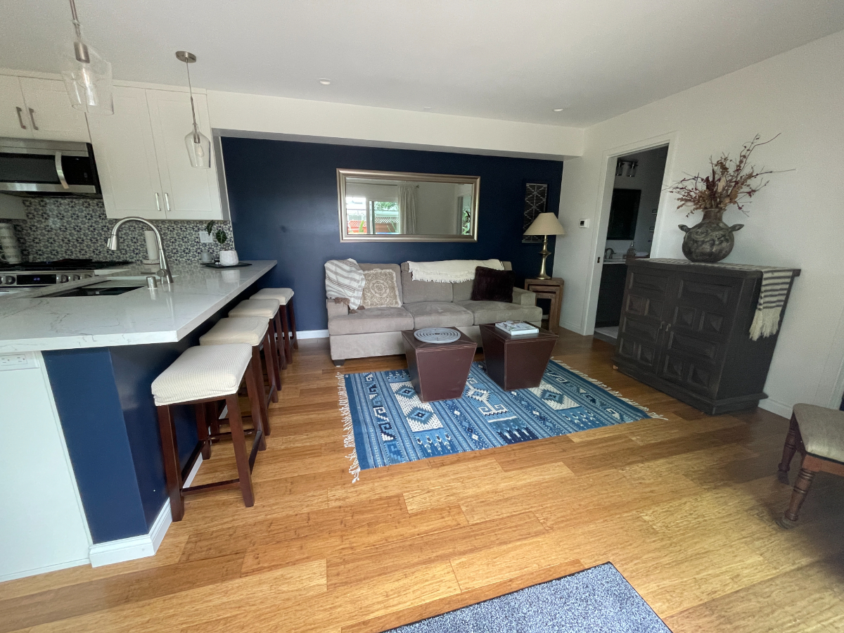 Gorgeous 1 bedroom unit with outdoor firepit - Photo 6
