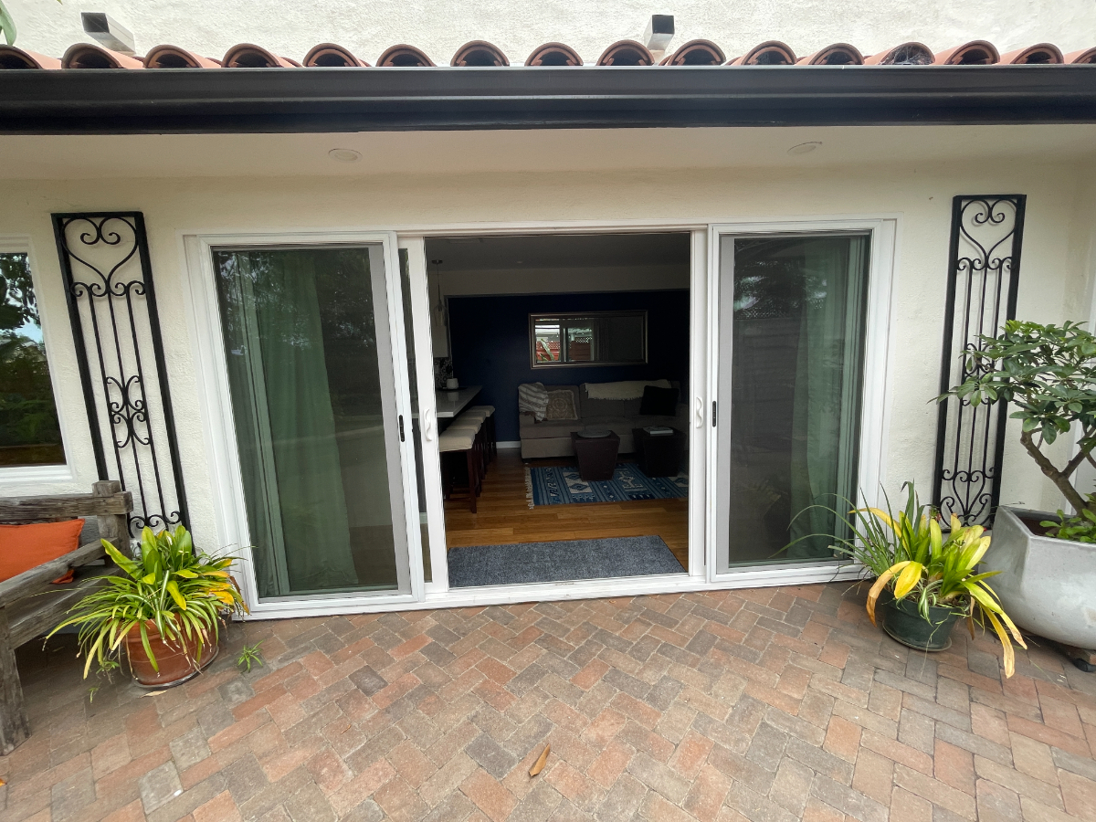 Gorgeous 1 bedroom unit with outdoor firepit - Photo 2