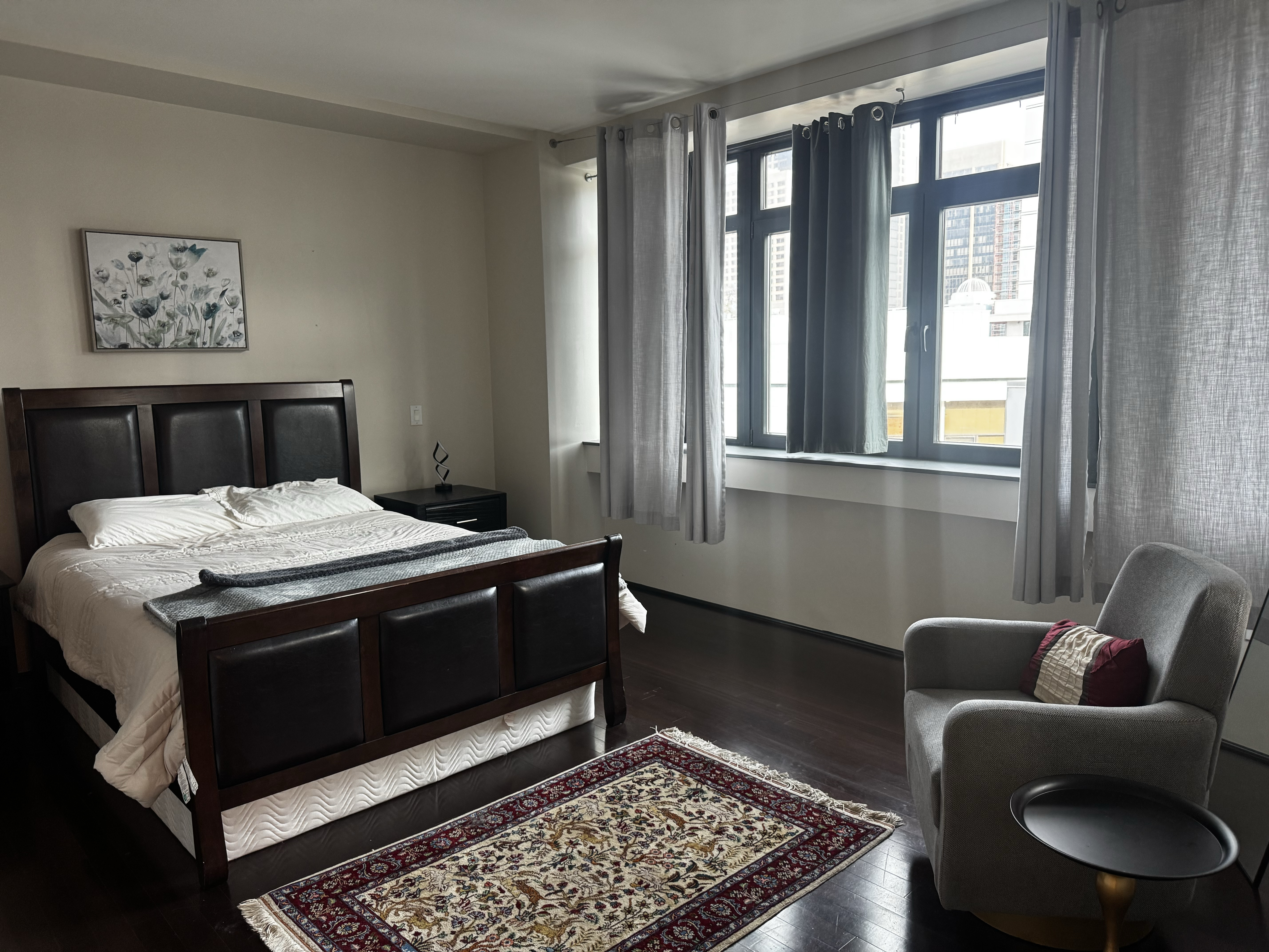 Upscale 2-BR Solara Lofts Condo w/ Modern Interior, Large Patio, Resort-Style Amenities & Prime Downtown-Little Italy Location - Photo 3