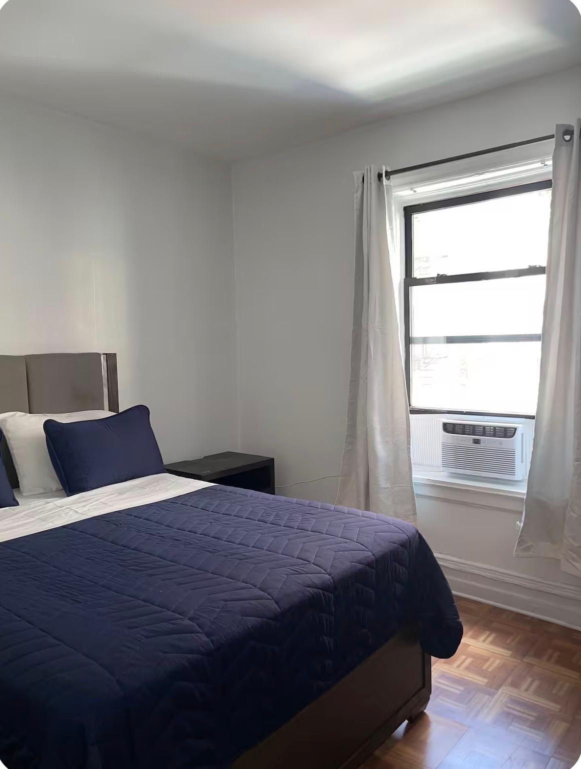 Comfortable Manhattan Apartment With Workspace And Easy Subway Access - Photo 6